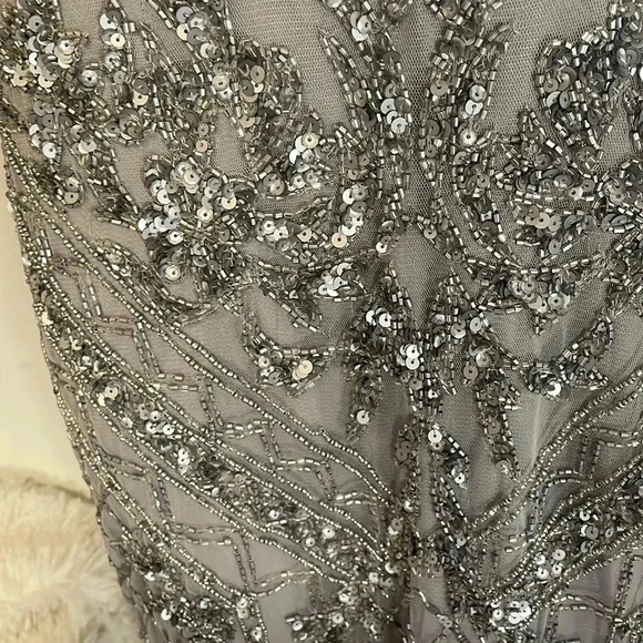 Adrianna papell size 16 Silver floor length gown - Picture 7 of 16